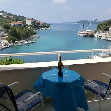 Apartment Marina *